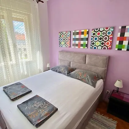 Luisa In Old Town Apartment Split